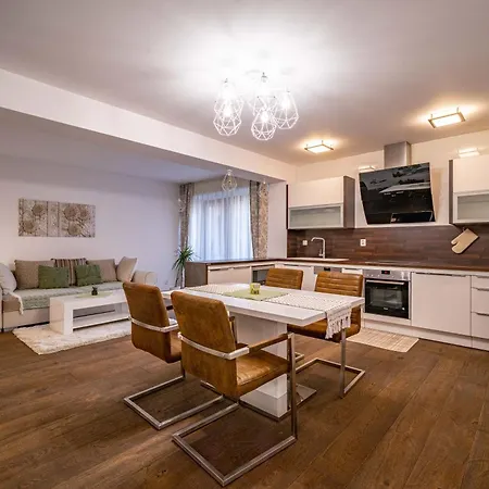 Ar Casalux Appartement Košice